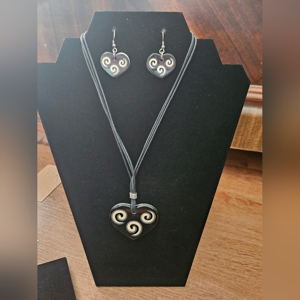 Brighton Black and Gold Heart Necklace and Earring Set